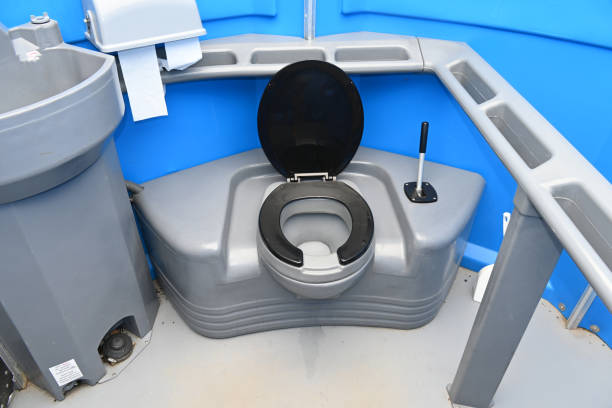 Best Construction site porta potty rental  in Saukville, WI